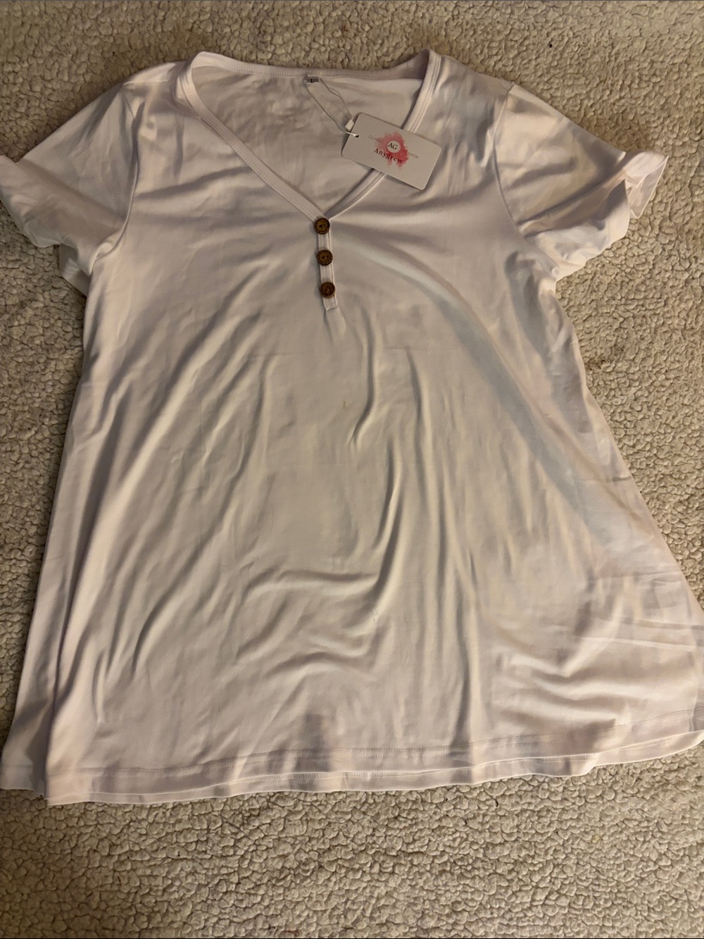 Source Unknown White V-Neck Short Sleeve Top with Button Detail